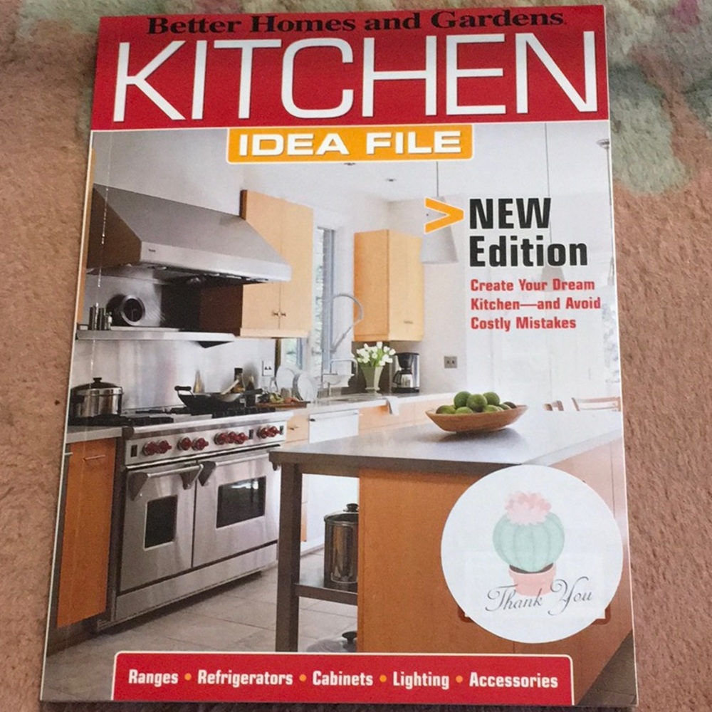 Kitchen deco books. House Beautiful, Better Homes and Gardens, Popular Mechanics
